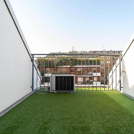5 Giornate Apt Con Terrazzo E Garage Privato Milán Exterior foto